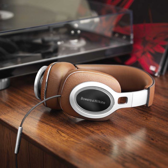 Bowers & Wilkins P9 Signature