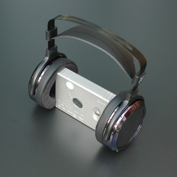 Chord Hugo USB DAC en HiFiMAN HE-400i hoofdtelefoon
