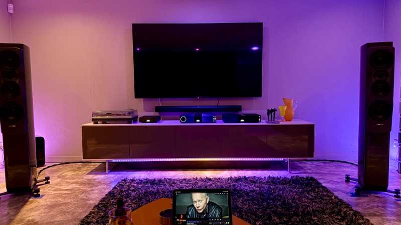 Music system by night